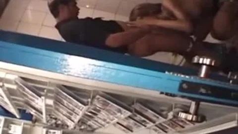 Intriguing she-Male Model Gives oral-job In The biffy Of A Porn Shop