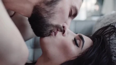 Transsensual.com - Brunette Johnny B fantasy blowjobs