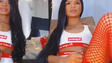 Twin tranny Giving Each Other A yummy cook jerking