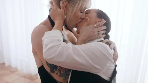 Transfixed: Risqué Rendezvous Reaches Climax
