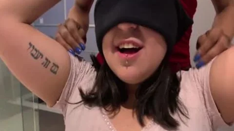 Realizando O Sonho Dela De Sair Com Uma Travesti TEASER